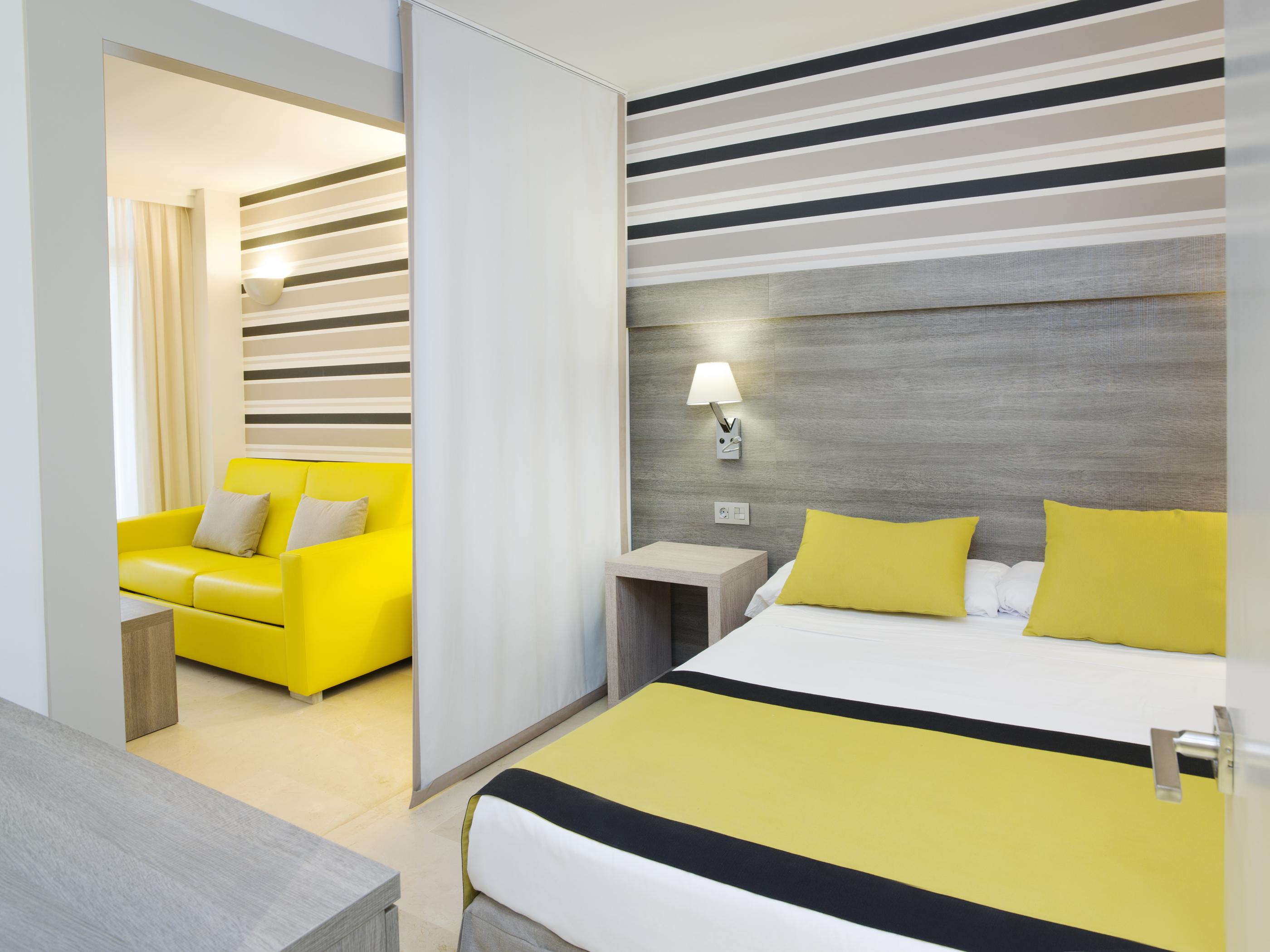 Ms Aguamarina Suites Torremolinos Exterior photo