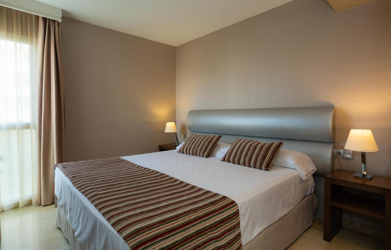 Ms Aguamarina Suites Torremolinos Exterior photo